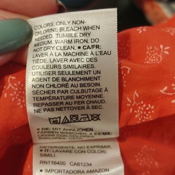 Amazon Essentials. Women's size Large. Coral floral top. EUC - Picture 8 of 9